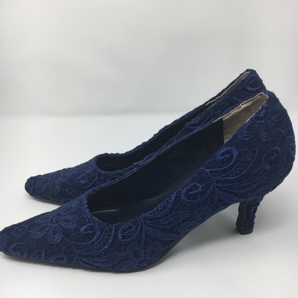 Platinum shoe Navy Lace Fabric 2.5 Inches Heel - Picture 3 of 11